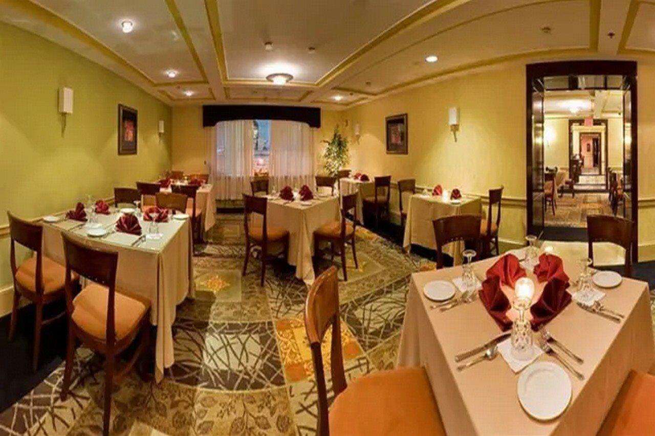Doubletree Dayton-Downtown Hotel ภายนอก รูปภาพ