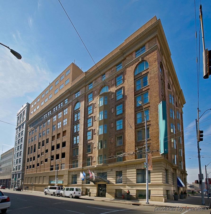 Doubletree Dayton-Downtown Hotel ภายนอก รูปภาพ